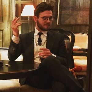 Meet your Posher, Logan